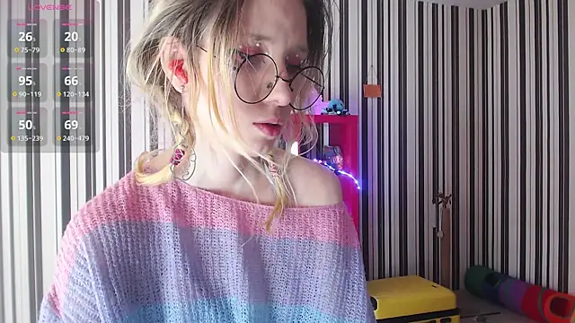  Hanna Moon  online show from 01/12/25, 09:08