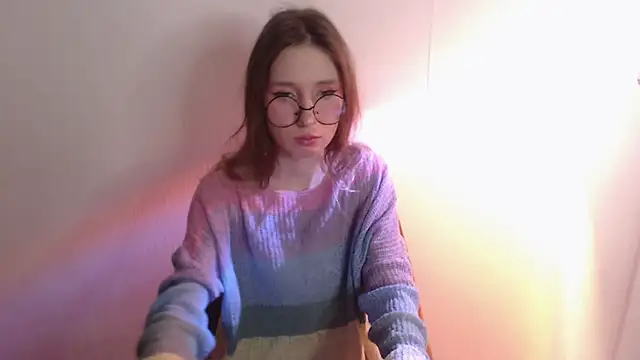  Hanna Moon  online show from 05/04/26, 12:23