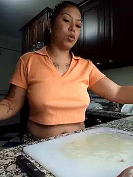 little susie online show from 10/21/25, 08:26