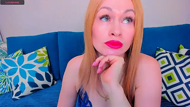 EllenMoore online show from 11/18/25, 03:01