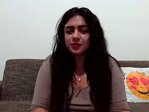 indianishkq7 online show from 09/20/25, 05:03