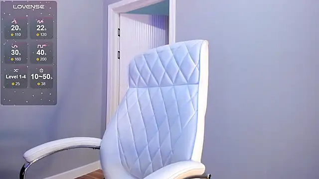 akura011 online show from 09/23/25, 04:59