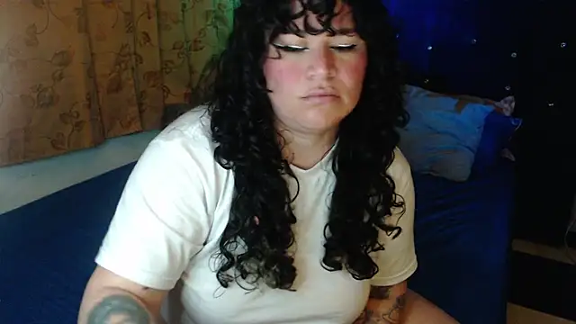 ANGELIQUE KLANE online show from 12/14/25, 07:58