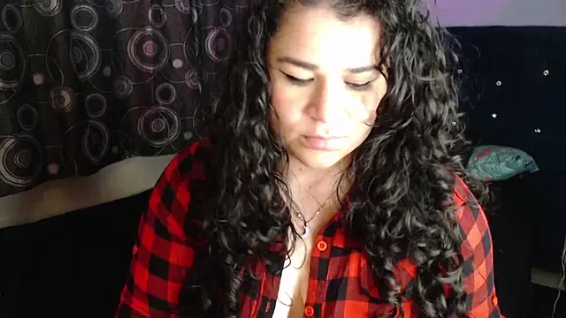ANGELIQUE KLANE online show from 06/11/26, 12:08