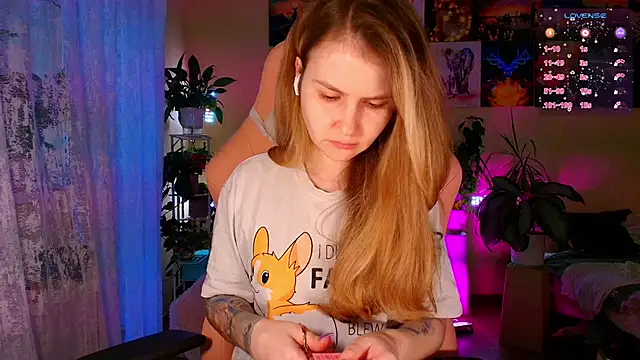 GoodWitch  online show from 12/02/25, 07:36