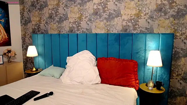 LisaCroft online show from 11/09/25, 07:06