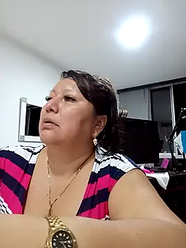 Brenda Berck  online show from 01/27/25, 01:59