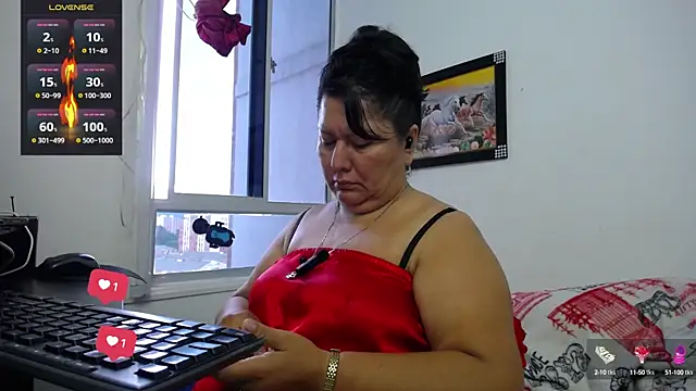 Snapshot of Brenda_Berck_ chatting on 09/29/25, 11:37 Brenda Berck online show from 09/29/25, 11:37