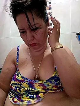 Snapshot of Brenda_Berck_ chatting on 10/30/25, 01:01 Brenda Berck online show from 10/30/25, 01:01