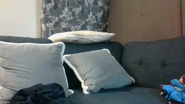 vikki432 online show from 07/11/26, 01:41