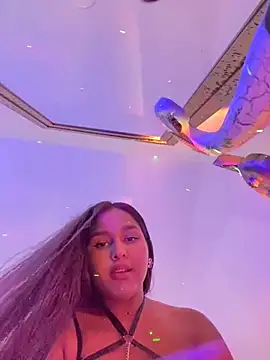 Fancyxlove online show from 12/30/24, 01:25