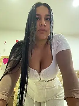 Fancyxlove online show from 06/08/26, 12:16