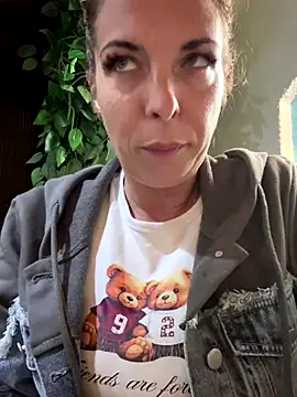 Almmaxxxx online show from 09/17/25, 05:25