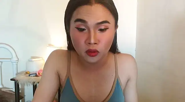 JustineBIGCUM online show from 12/05/24, 06:43