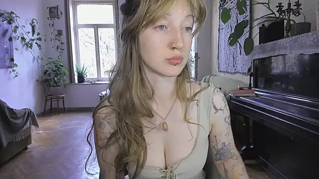 Miranda2 0 online show from 10/18/25, 06:05