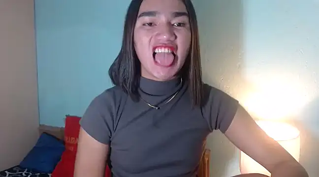 CasandraDiaz online show from 12/17/24, 10:54