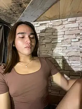 Snapshot of CasandraDiaz chatting on 11/13/25, 11:53 CasandraDiaz online show from 11/13/25, 11:53