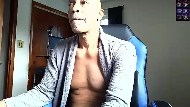 Snapshot of longdick4you8686 chatting on 07/07/26, 12:09 longdick4you8686 online show from 07/07/26, 12:09