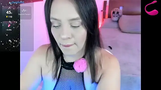 Snapshot of SweetNathalya chatting on 11/21/25, 07:51 SweetNathalya online show from 11/21/25, 07:51