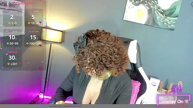 Snapshot of TranSEXUALDIVA chatting on 10/07/25, 07:49 TranSEXUALDIVA online show from 10/07/25, 07:49