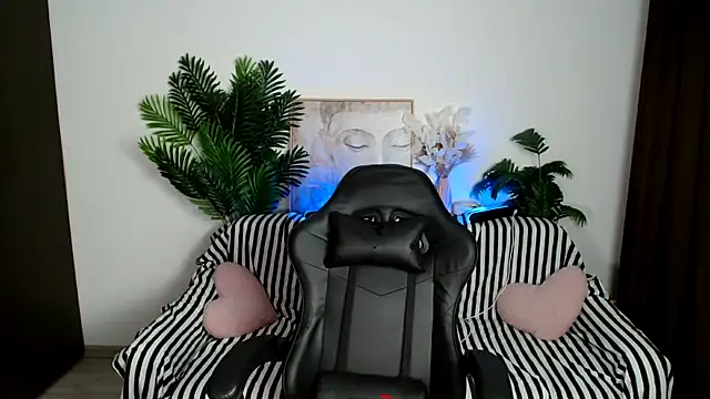 SEXY-GODDESabrina online show from 03/01/25, 12:28