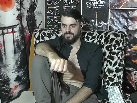 Snapshot of 00george chatting on 11/20/25, 12:11 00george online show from 11/20/25, 12:11