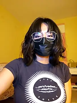 Snapshot of Latin_summer chatting on 12/01/25, 03:00 Latin summer online show from 12/01/25, 03:00