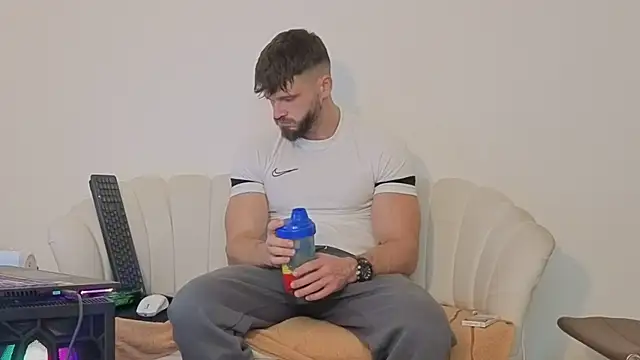 MauroTwin online show from 11/09/25, 06:06