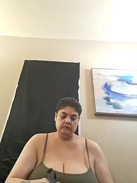 Snapshot of Exotic-Melons chatting on 03/02/25, 11:42 Exotic-Melons online show from 03/02/25, 11:42