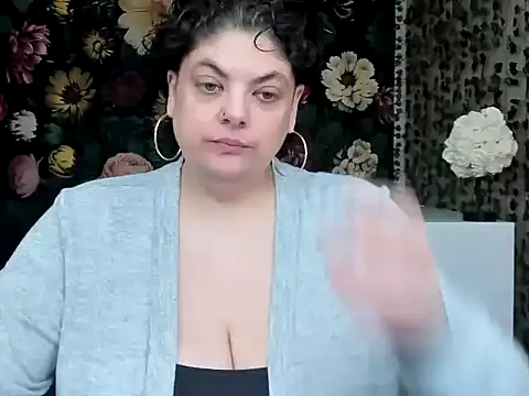 Snapshot of Exotic-Melons chatting on 10/29/25, 05:04 Exotic-Melons online show from 10/29/25, 05:04