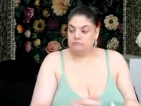 Exotic-Melons online show from 05/15/26, 09:55