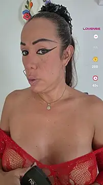 Snapshot of YOURSDEBORA chatting on 02/21/26, 06:53 YOURSDEBORA online show from 02/21/26, 06:53