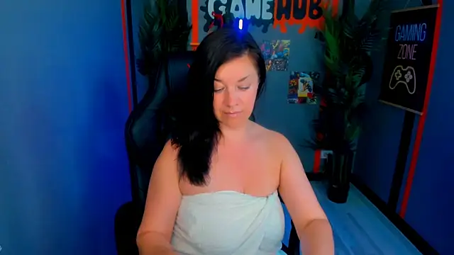 AnaMills online show from 07/28/26, 03:21