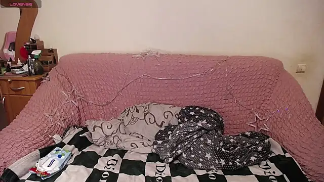 Wings of A Butterfly online show from 02/21/25, 10:59