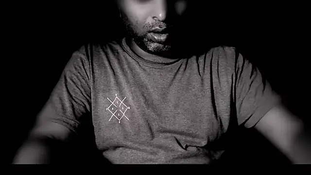  x rated  online show from 06/02/26, 04:31