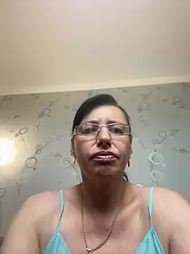 Amberhotqueen online show from 06/26/26, 11:25