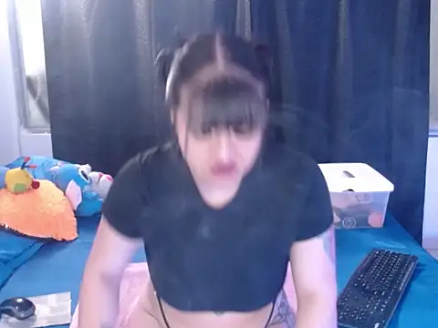 liseth 01hot online show from 10/13/25, 06:08