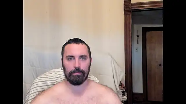 Snapshot of Metalstud chatting on 09/20/25, 09:27 Metalstud online show from 09/20/25, 09:27