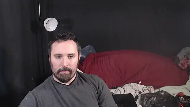 Snapshot of Metalstud chatting on 10/29/25, 09:49 Metalstud online show from 10/29/25, 09:49