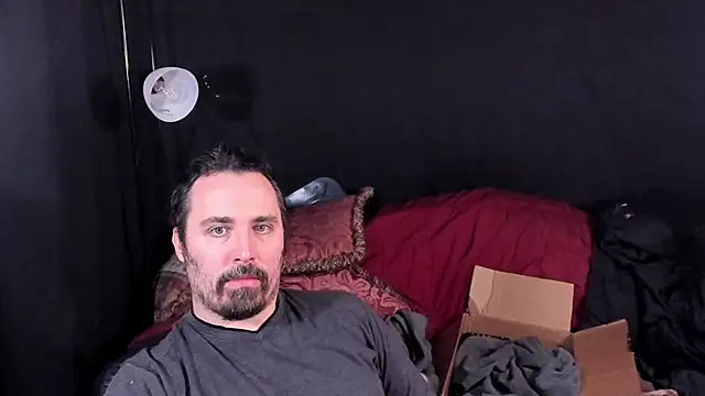 Metalstud online show from 11/28/25, 08:33