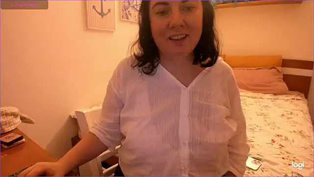 alisiaparril online show from 06/11/26, 10:46