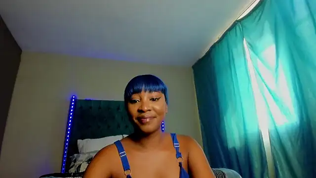Snapshot of BlueberryDiamond chatting on 01/19/25, 02:17 BlueberryDiamond online show from 01/19/25, 02:17