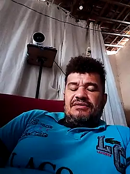 Snapshot of tarra122 chatting on 06/12/26, 05:23 tarra122 online show from 06/12/26, 05:23