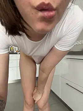  sweet baby  online show from 06/25/26, 11:26