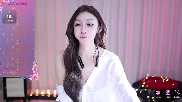 Snapshot of Angel-Bei-bei chatting on 02/28/25, 05:26 Angel-Bei-bei online show from 02/28/25, 05:26