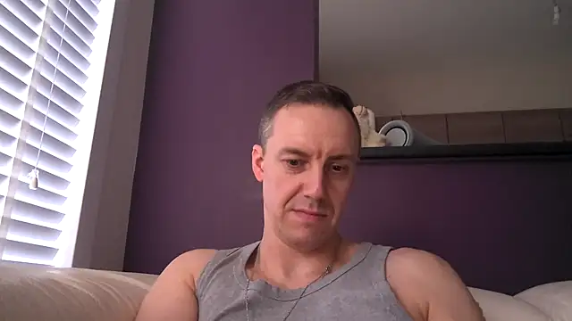 ploki2180 online show from 02/23/25, 04:02