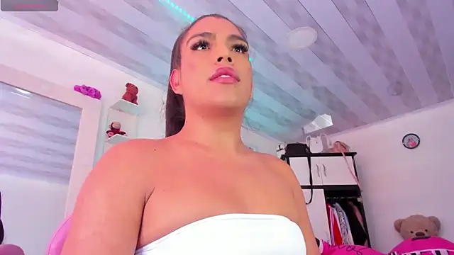 briitany hot online show from 12/29/24, 08:26