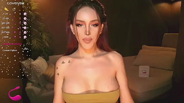 Snapshot of PrettyWomanxxx chatting on 07/16/26, 06:14 PrettyWomanxxx online show from 07/16/26, 06:14