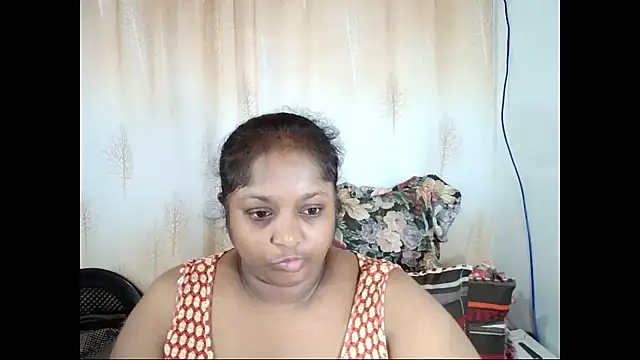 Snapshot of Indiantasha chatting on 01/24/25, 01:45 Indiantasha online show from 01/24/25, 01:45