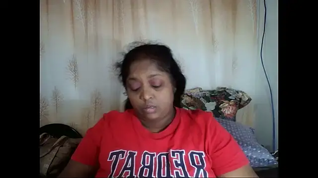 Snapshot of Indiantasha chatting on 01/30/25, 04:13 Indiantasha online show from 01/30/25, 04:13